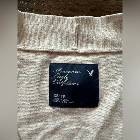 American Eagle Cream Colored Cardigan- X-Small - Picture 4 of 4